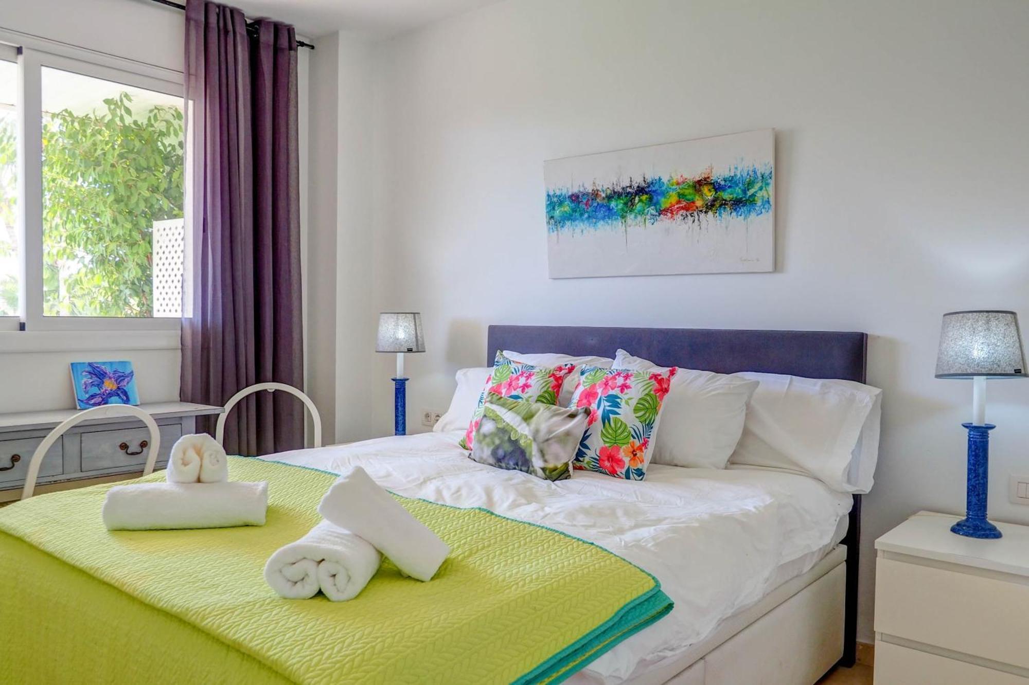 Leilighet Mediterraneo Seaview By Hello Homes